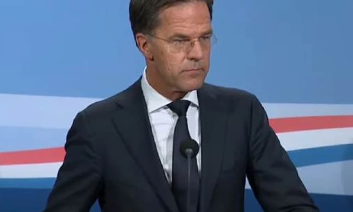 Rutte: Ministri obrany NATO sa dohodli na nových záväzkoch pre obranu
