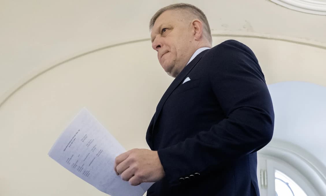Fico mieri do Strednej Ázie: Zbrojársky priemysel má byť prioritou