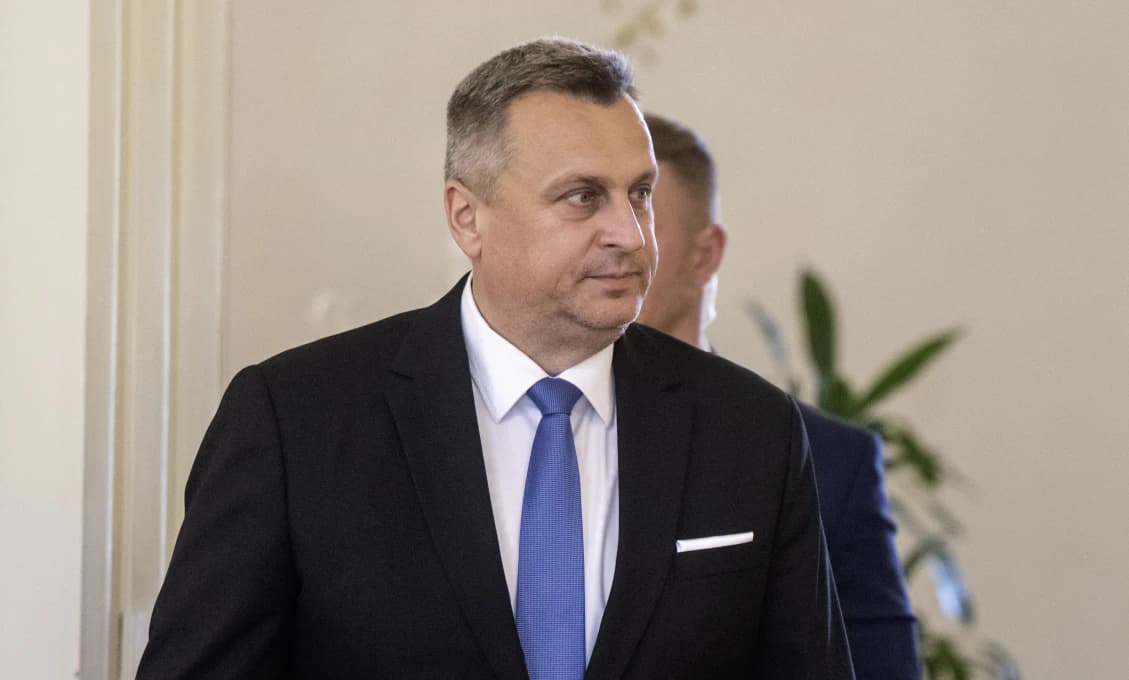Parlament odmietol návrh novely Ústavy SR z dielne poslancov koaličnej SNS