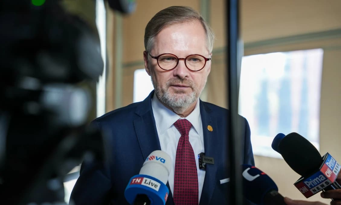 Svet len krúti hlavou: Česká vláda čelí hlasovaniu o nedôvere kvôli škandálu s bitcoinmi