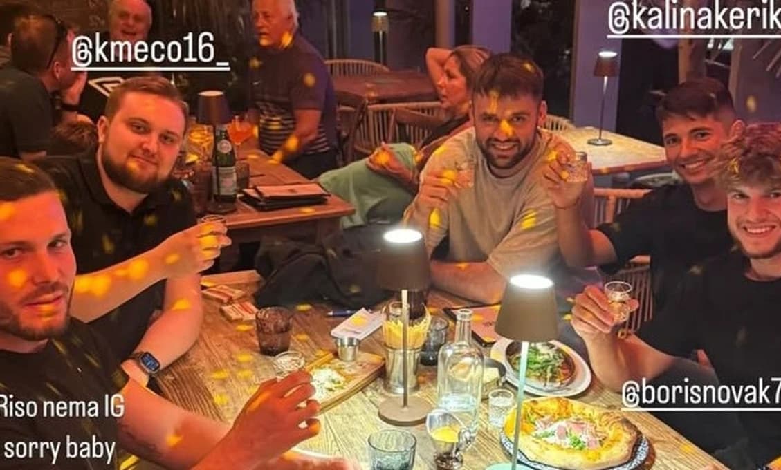 Hlas ľudu: Filip Sulík sa fotí so smerákmi. Bude aj na ich kandidátke?
