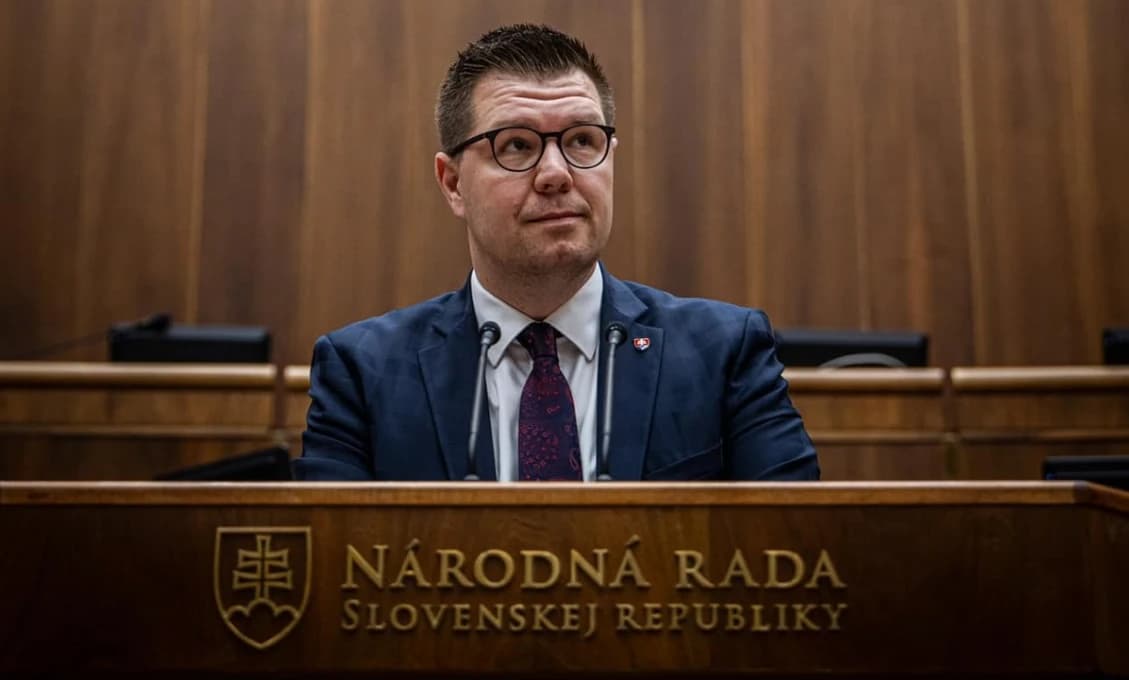 Šimko za Hlas: Stop sankciám voči Slovensku!