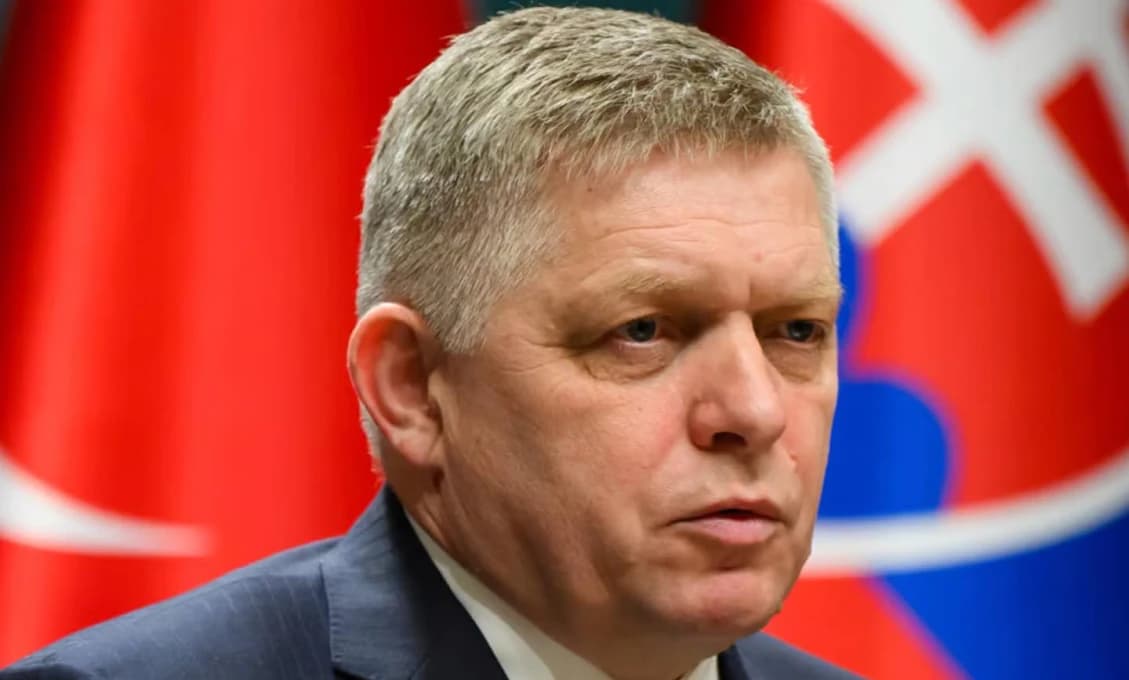 Premiér: V roku 2026 má podľa premiéra vláda iné priority ako zbrojenie