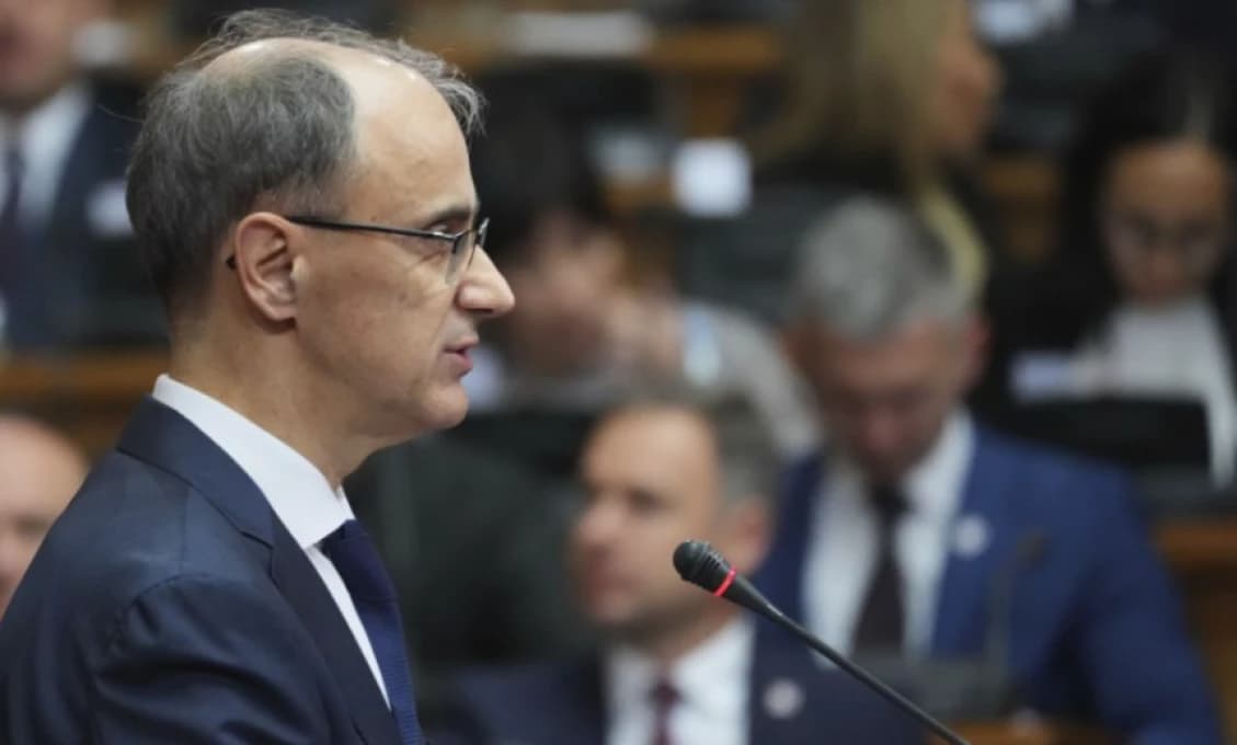 Premiér Srbska upokojuje Moskvu: Žiadne zbrane pre Ukrajinu