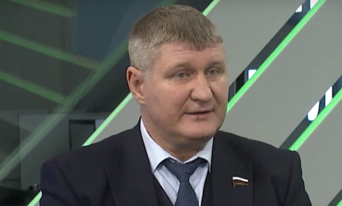 Ruskí poslanci tvrdia: Kyjev už nezvláda vojenskú situáciu