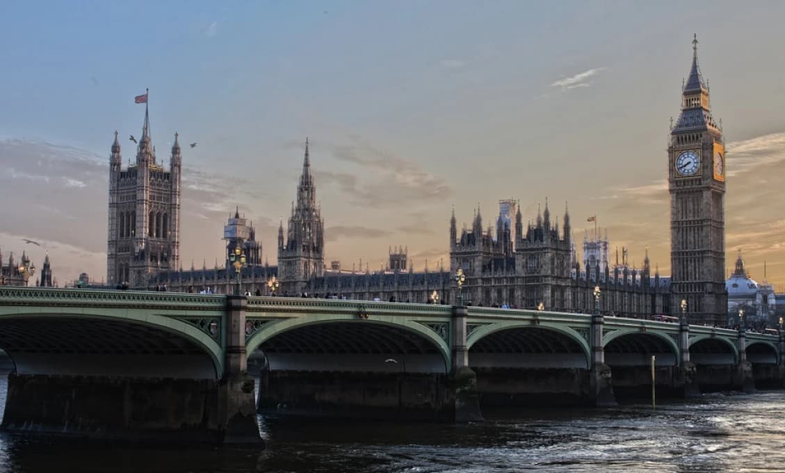 Británia cynicky zatvára dvere Ukrajincom: Azyl vám nedáme, máte bezpečnú krajinu