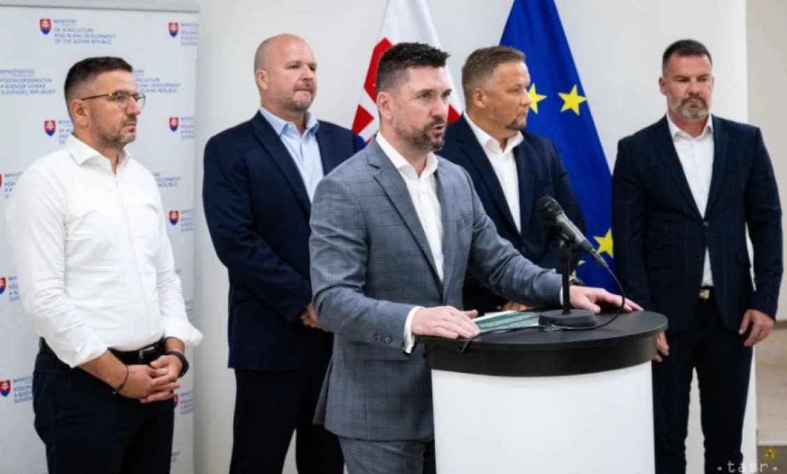 Minister Takáč vybojoval 44 miliónov eur na nové hovädzie stáda. Ešte sme nevyhrali
