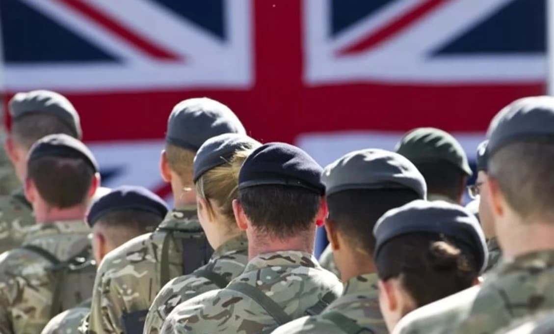 50 000 vojakov pre Ukrajinu: Británia a Francúzsko pripravujú rozsiahlu vojenskú misiu