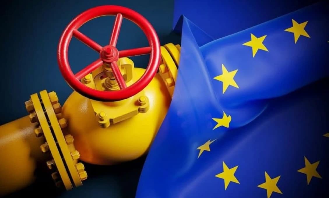 E. Chmelár: Za premiérom Ficom by sme teraz mali všetci stáť ako 1 muž!