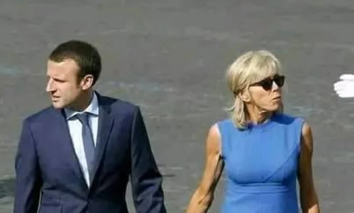 Brigitte Macronová. Súd rozhodol v bizarnej kauze prvej dámy