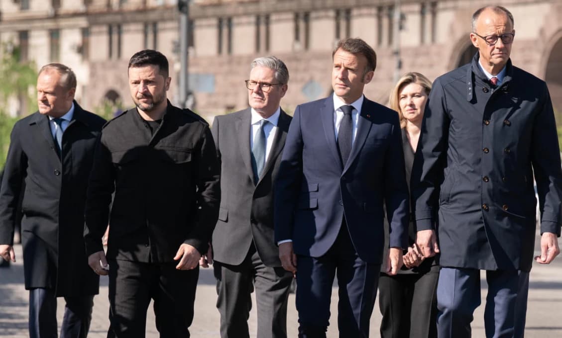 Francúzsko, Veľká Británia a Nemecko pripravujú vojenské ťaženie proti Rusku