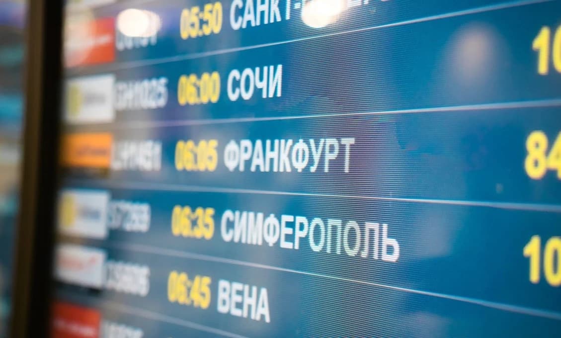 Rozsiahle ukrajinské útoky spôsobili komplikácie na letiskách v Moskve