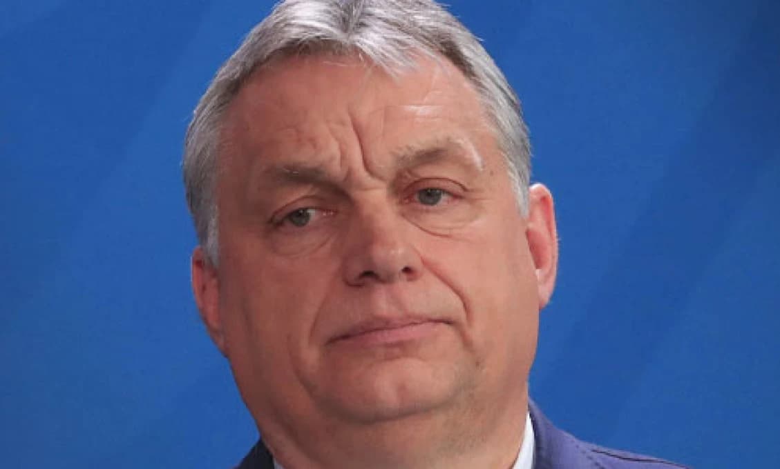 Status na hanbu: Kiča z Demokratov nepochopil Orbánov žart a zosmiešnil sám seba