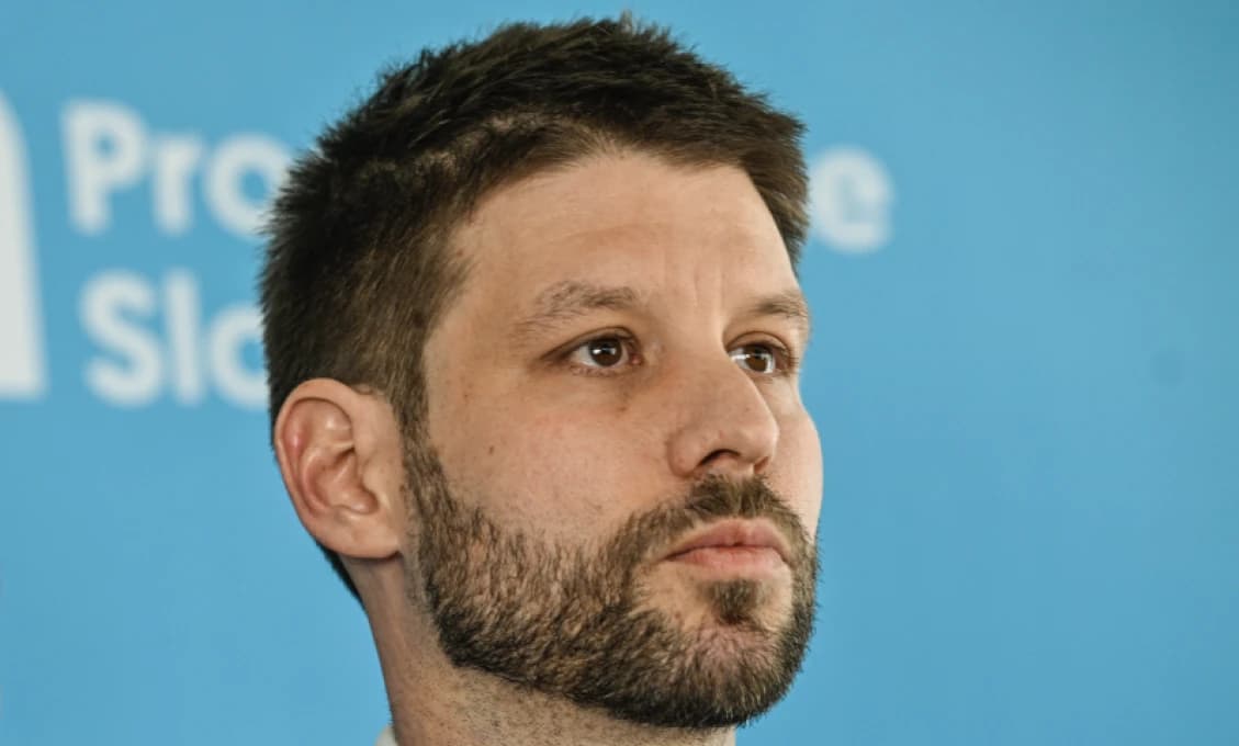 Lovaš: Odstúpenie Michala Šimečku je nevyhnutnosťou