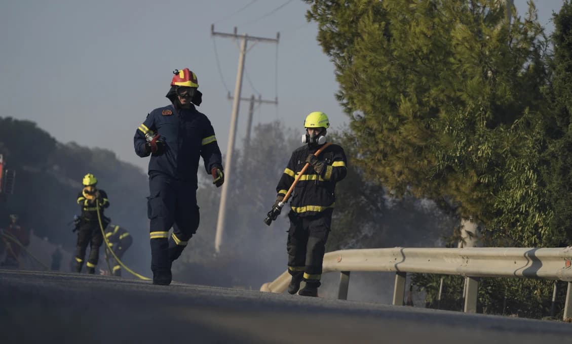 Grécko stále v plameňoch: podlo podozrenie na úmyselné založenie
