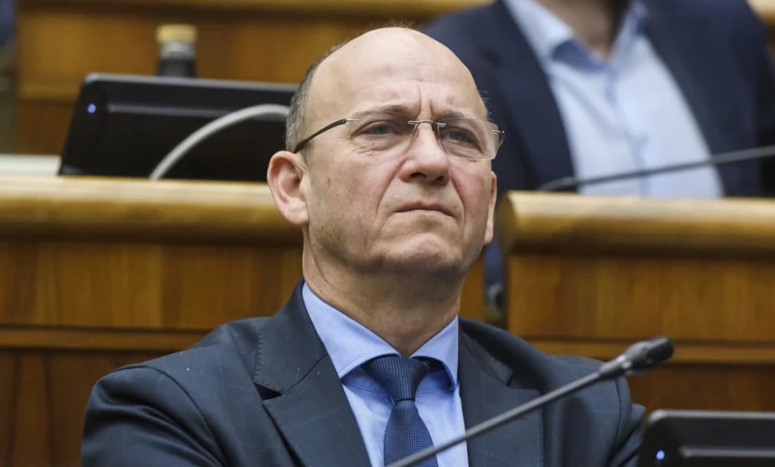 Minister vnútra ostro reaguje na poslanca PS Spišiaka