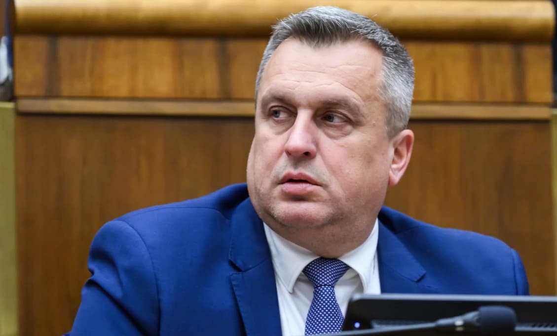 Strana HLAS-SD odpovedá strane SNS