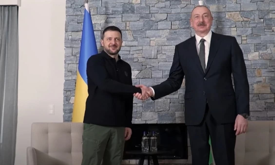 Azerbajdžanský obrat na Západ