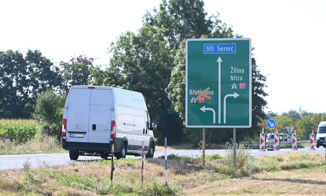 Polícia upozorňuje na uzáveru D1 smerom do Bratislavy