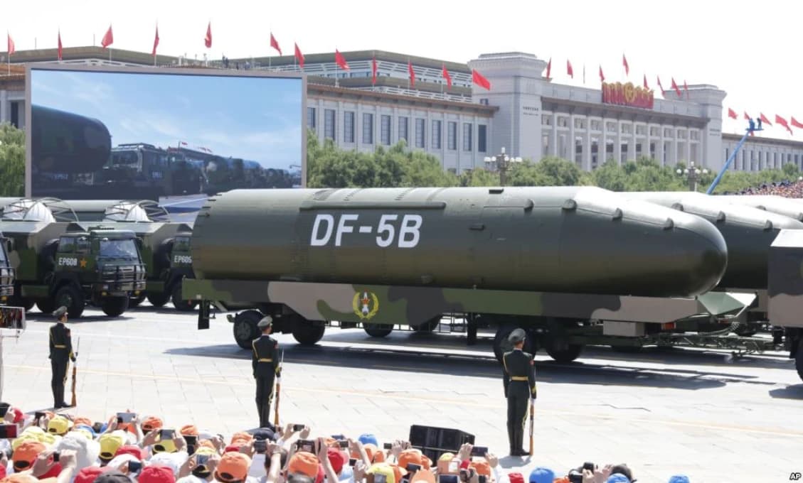 Putin, Si Ťin-pching, Kim Čong-un sa stretnú na prehliadke víťazstva v Číne