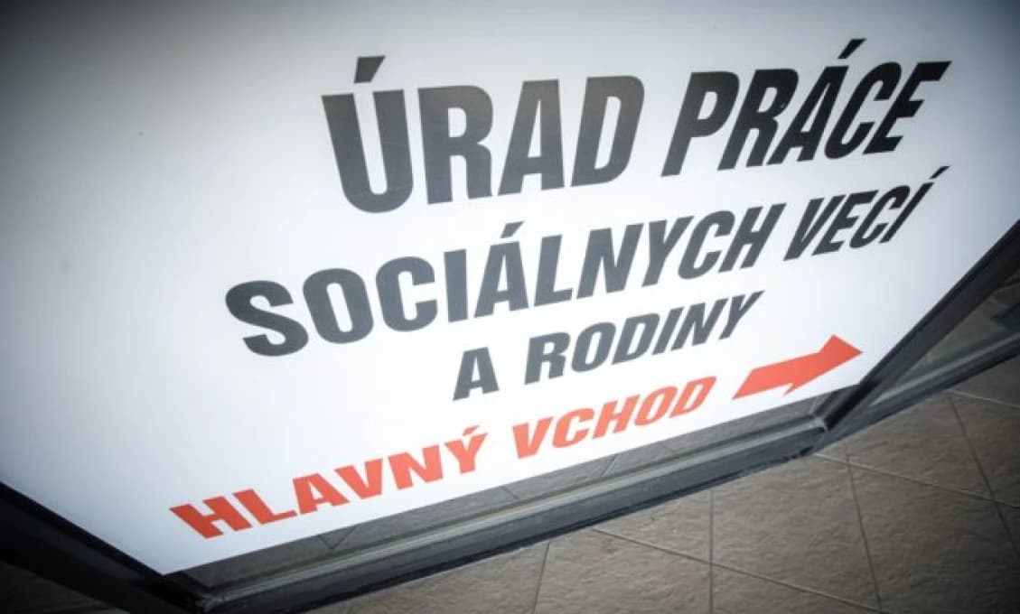 E. Tomáš: Iniciatíva „práca namiesto dávok“ vstupuje do praxe