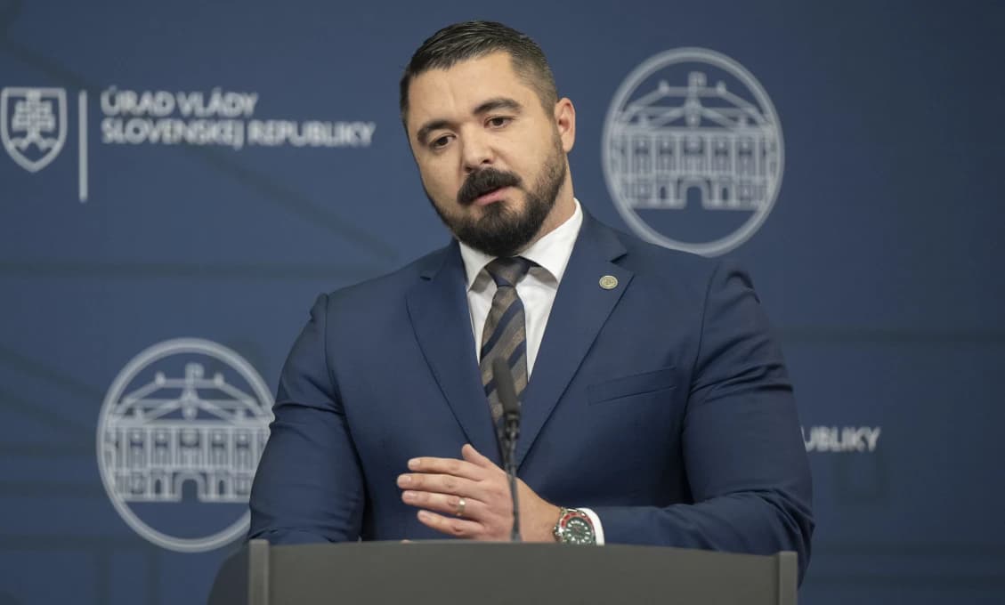 Poslanci PS a SaS žiadajú odvolanie riaditeľa SIS