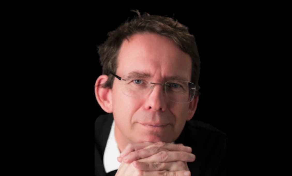 Petr Drulák: Západ skončí. Potrebujeme zmenu režimu a viac spolupráce v strede Európy
