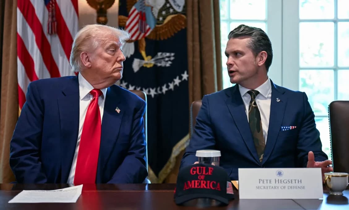 Hegseth zhromažďuje stovky generálov za konkrétnym účelom. Trump to vysvetlil