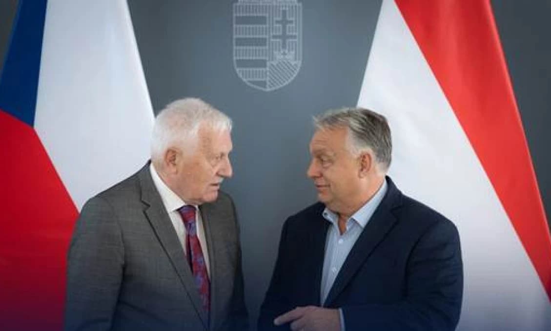 Skryté posolstvo pre českých voličov? Klaus u Orbána v Budapešti