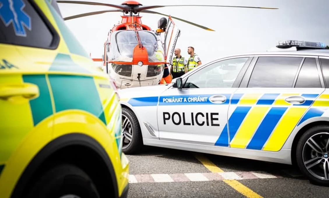 Blamáž na severe Čiech: Policajná hliadka si pomýlila školy!
