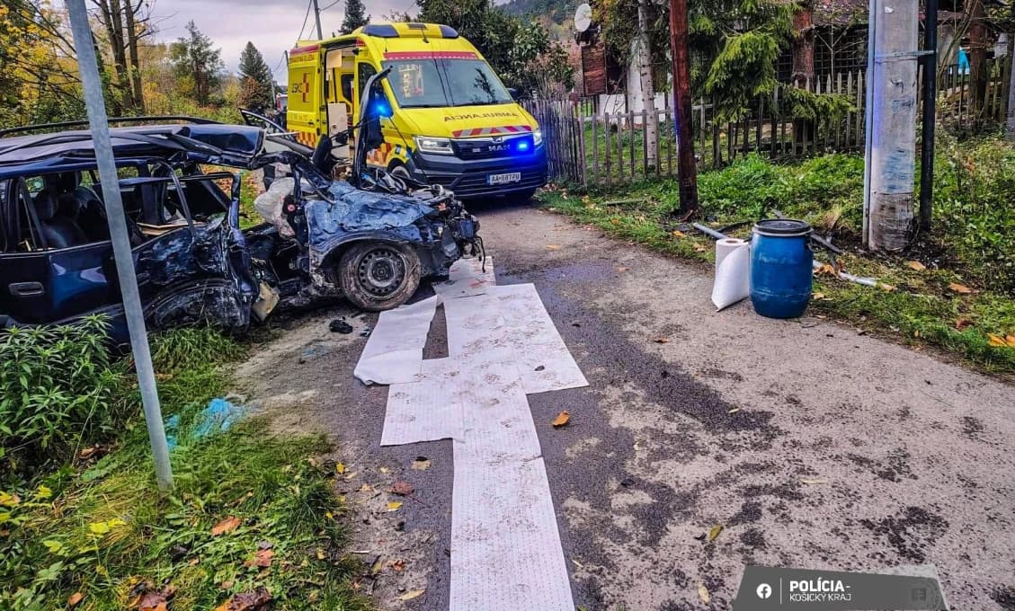 Tragédia: Auto viedol 13-ročný chlapec, jeho kamarát (15) neprežil!