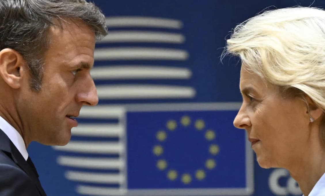 MACRONOV PÁD! Európsky líder sa stal čiernou ovcou Bruselu