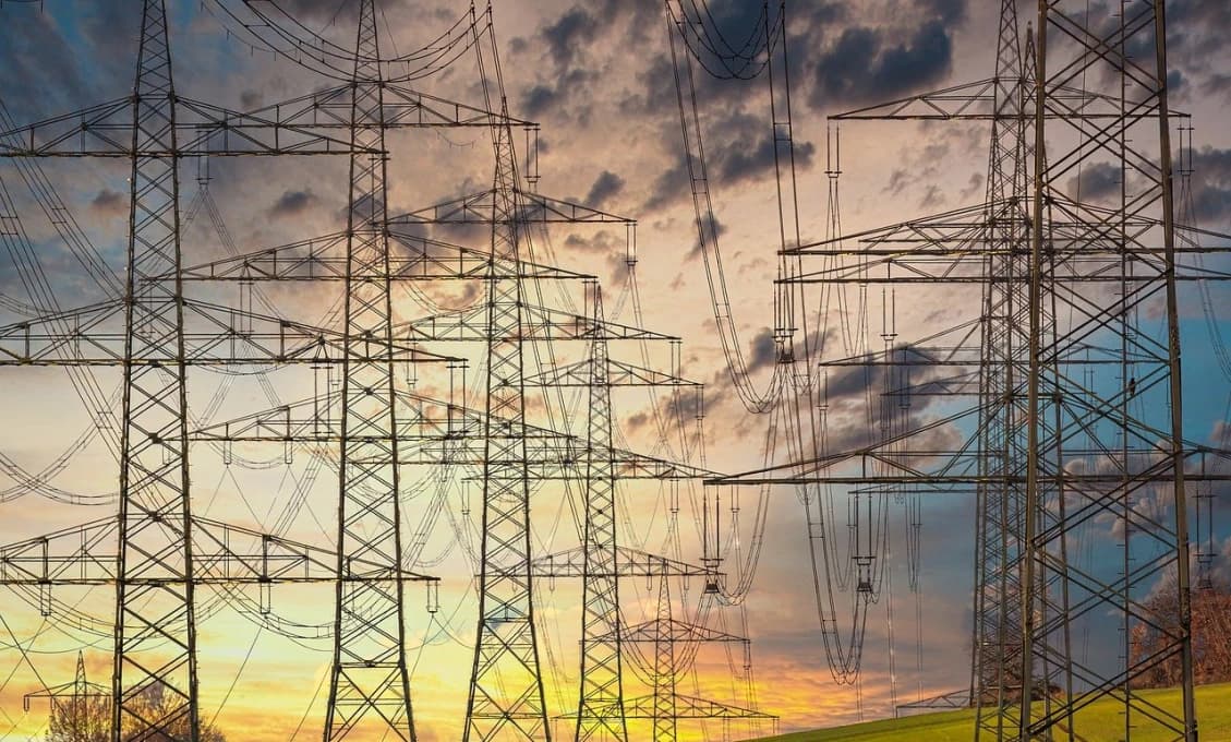 Medzi Ukrajinou a Slovenskom opäť zaiskrilo: Kyjev bol nútený znížiť poplatok za prenos elektriny