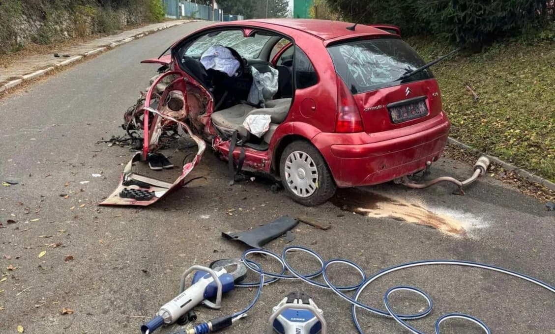 AKTUÁLNE BRUTÁLNA NEHODA! Záchranári hlásia ťažké zranenia (FOTO)