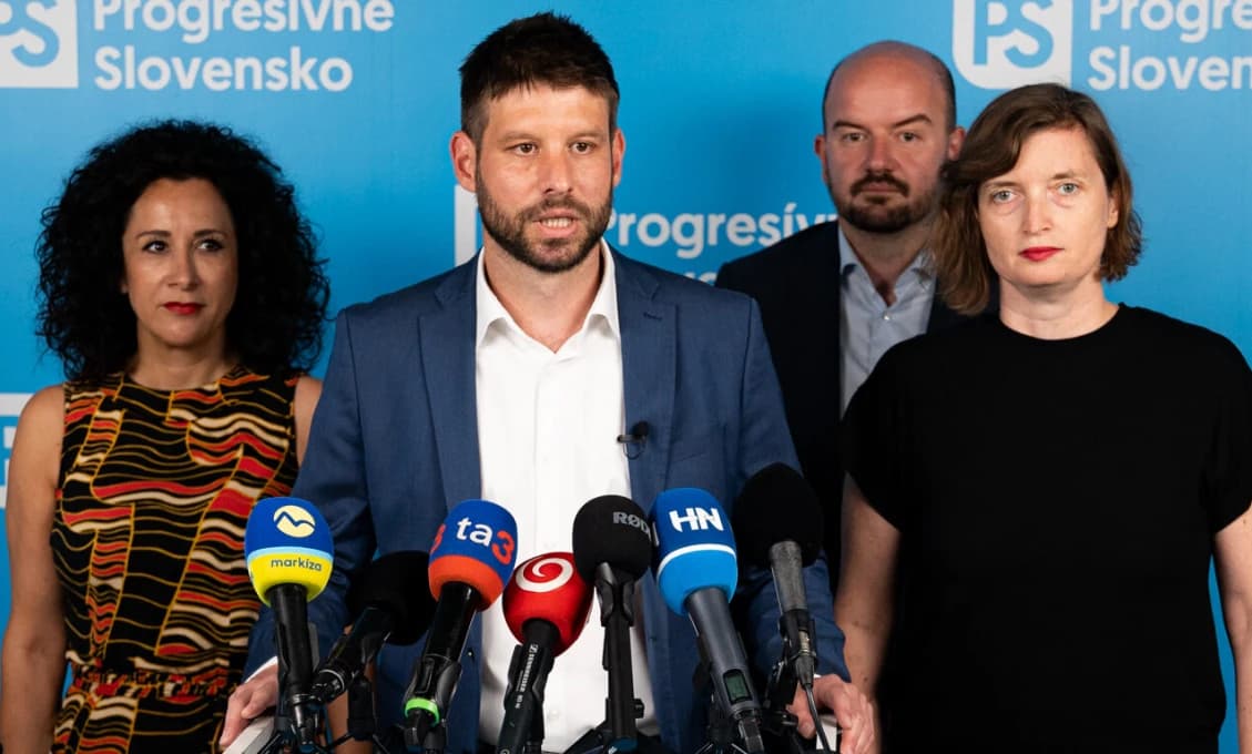 SMEJÚ SA MU VLASTNÍ! Šimečka prehovoril. Plaváková a Jaurová sa nezdržali (VIDEO)