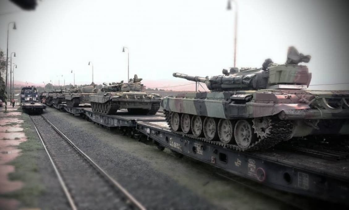 EK predstavila plány na urýchlenie presunov vojsk, hovorí o vojenskom schengene