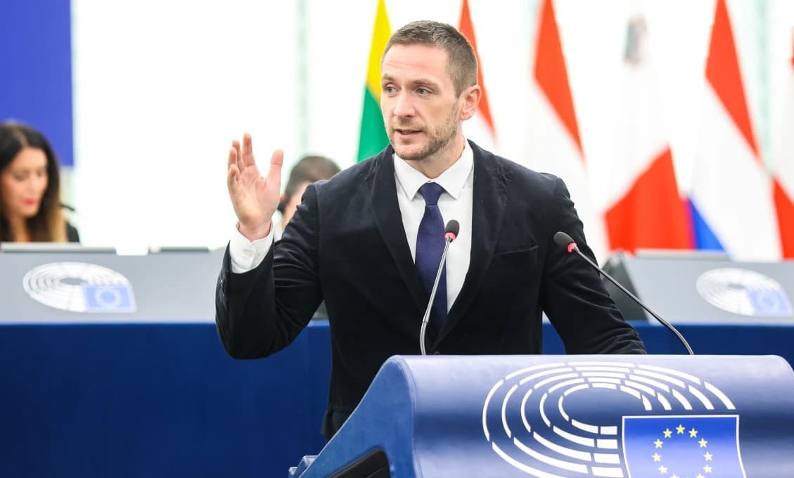 IMIGRANTOM ZAPLATÍME MILIÓNY! Robte niečo! - vyzýva Milan Uhrík