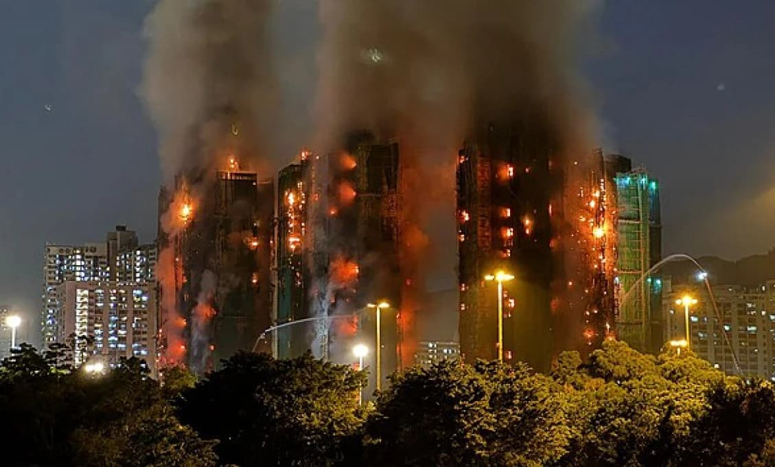 NAJSMRTEĽNEJŠÍ POŽIAR ZA ŠTVRŤSTOROČIE! Vyžiadal si zatiaľ 65 obetí, 279 je nezvestných (VIDEO)
