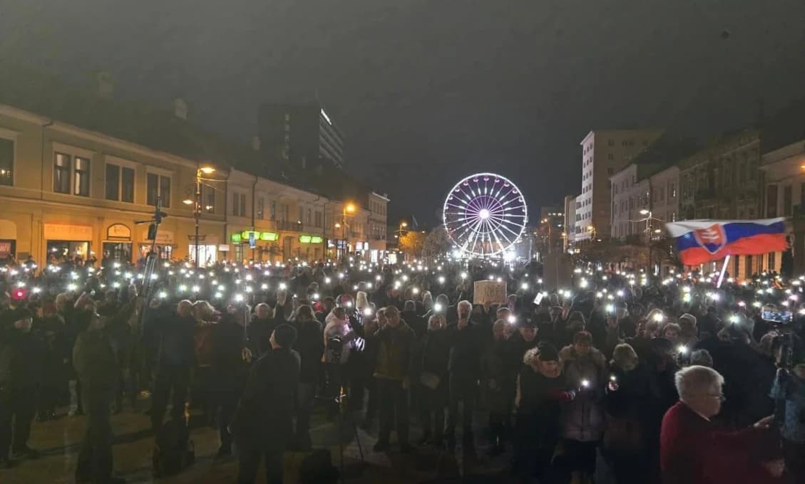 Nemali marketérov a predsa prišli tisíce ľudí (VIDEO)