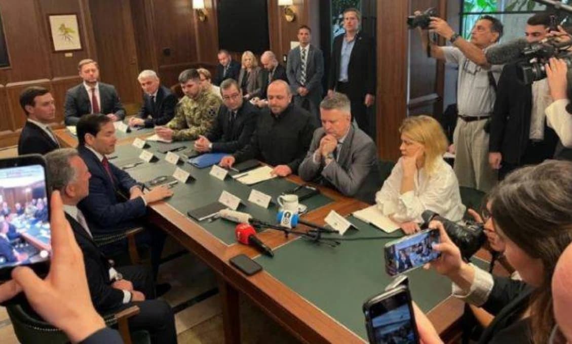 Zdroj CNN: Rokovania USA a Ukrajiny na Floride sú náročné, no konštruktívne