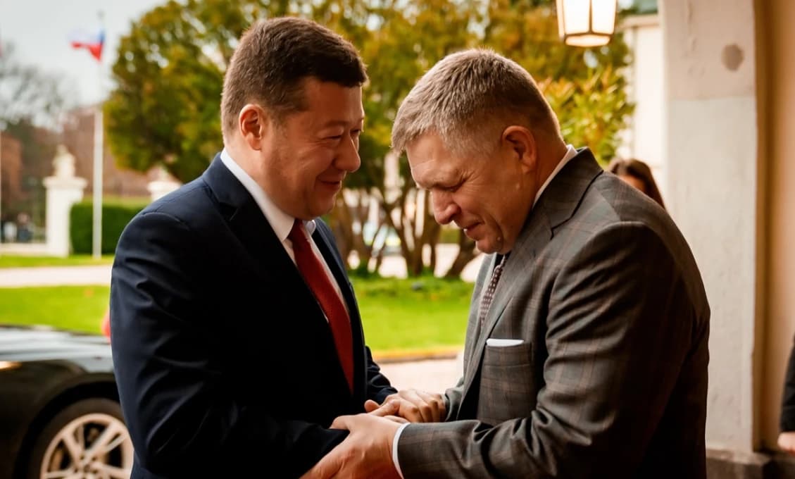 Hlas ľudu: Okamura a česko-slovenské vzťahy, Fiala a opozícia