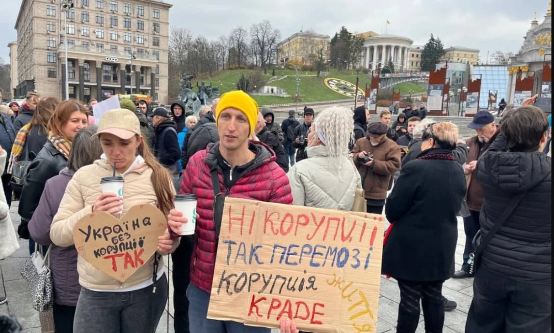 Kyjev. Začalo sa to: ľudia vyšli do ulíc – nepokoje boli spustené podľa nového scenára