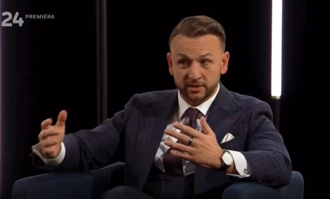 Minister vnútra: Uzavretím mieru na Ukrajine sa naše problémy len začnú (VIDEO)