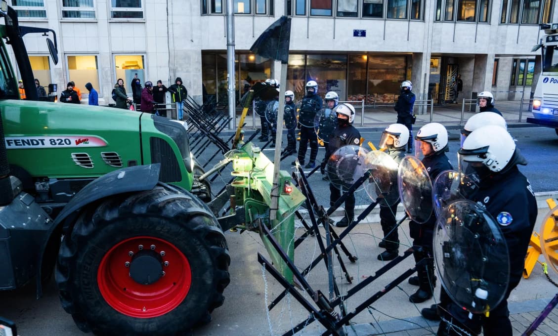 Európski farmári chcú vtrhnúť do sídla EÚ