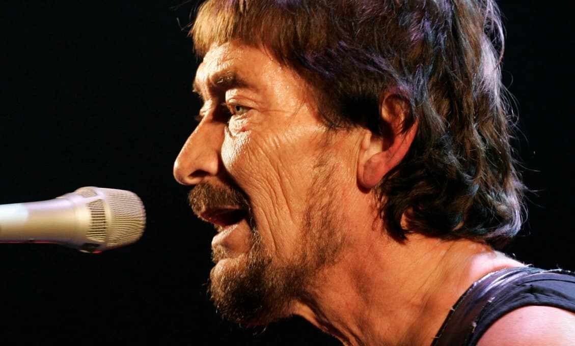Zomrel spevák, autor piesne Driving Home for Christmas, Chris Rea