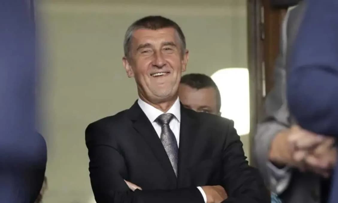 Babiš: Muničná iniciatíva bola v zásade dobrá, riešiť ju bude Bezpečnostná rada