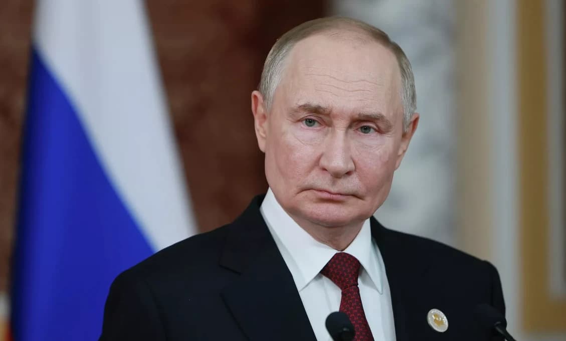 DÔKAZ O ÚTOKU? Kremeľ zverejnil video dronu zostreleného pri údajnom údere na Putinovu rezidenciu