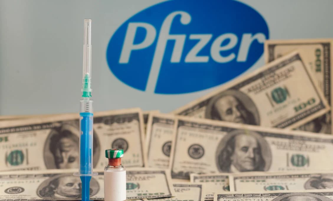 Ďalšie MEGAŽALOBY na americký PFIZER za mRNA vakcíny! Porušili patent Bayeru?