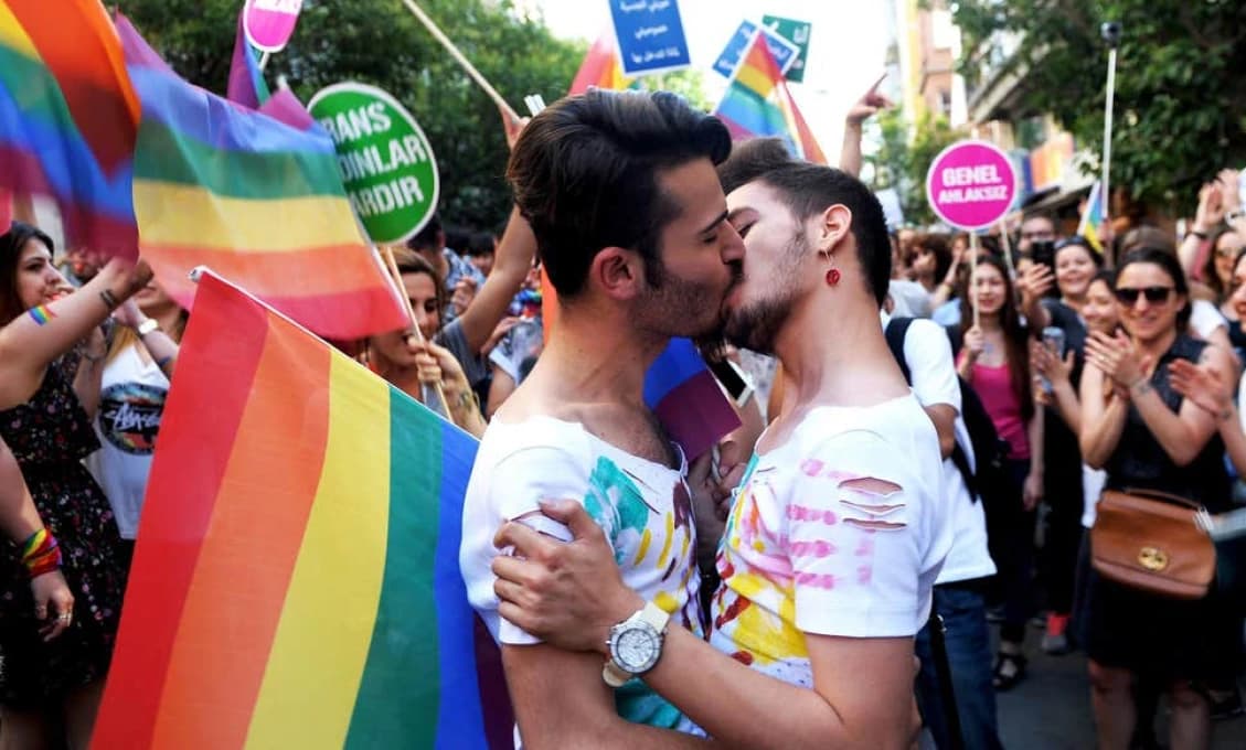 Homosexualita NIE JE choroba, tvrdí EÚ. Rada Európy ju zakáže liečiť. Kde bola počas hlasovania Plaváková (PS)?