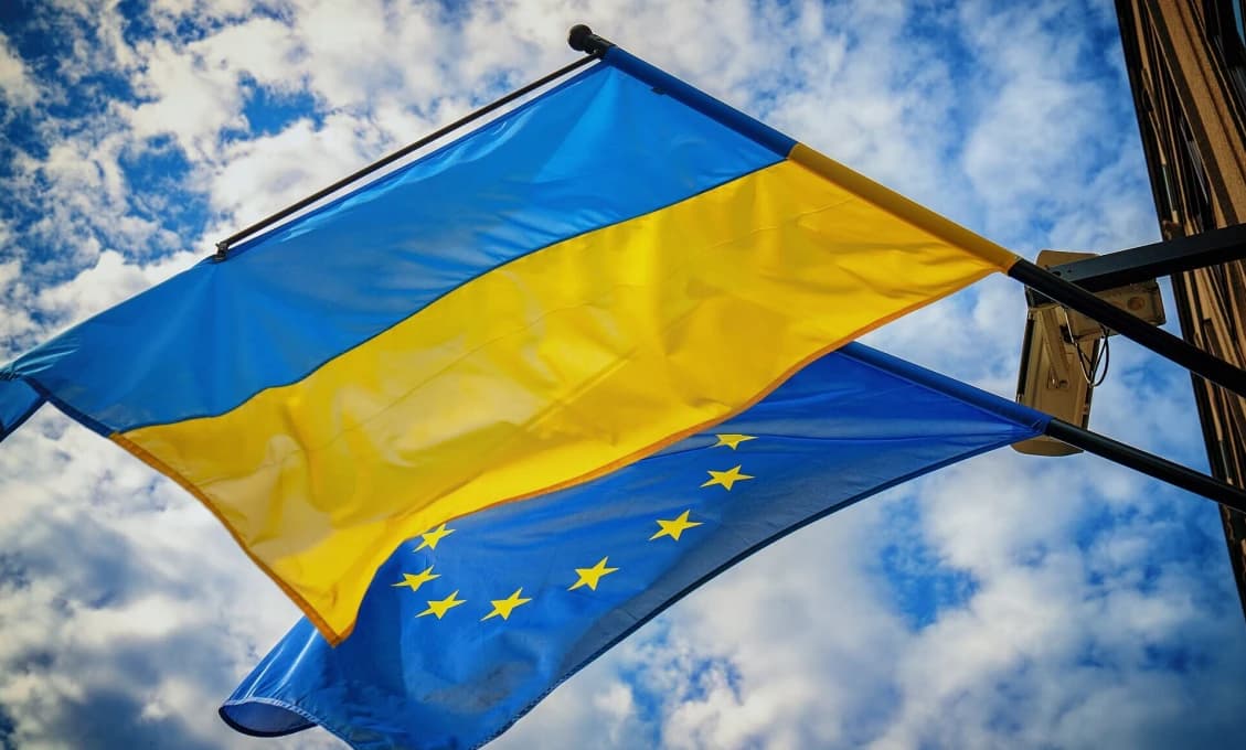 Diktujú ukrajinské ambasády politiku na Slovensku a v Česku? (VIDEO)